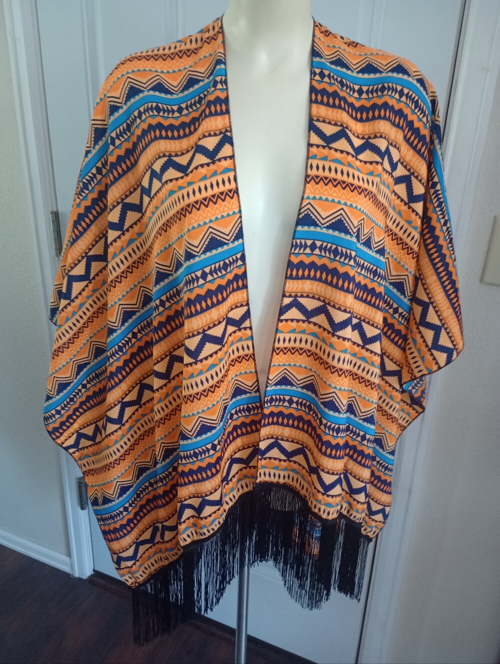 Love Tease Tribal Fringe Duster Draping Robe Wrap, Kimono Geometric Pattern NNT